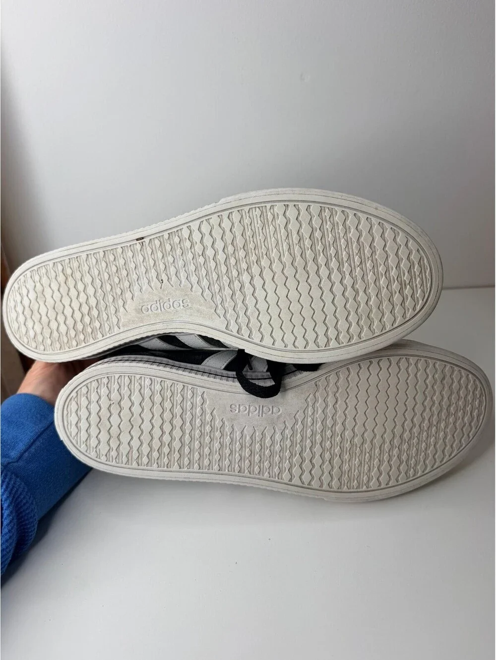 Adidas Daily 3.0 canvas sneakers mens 11.5